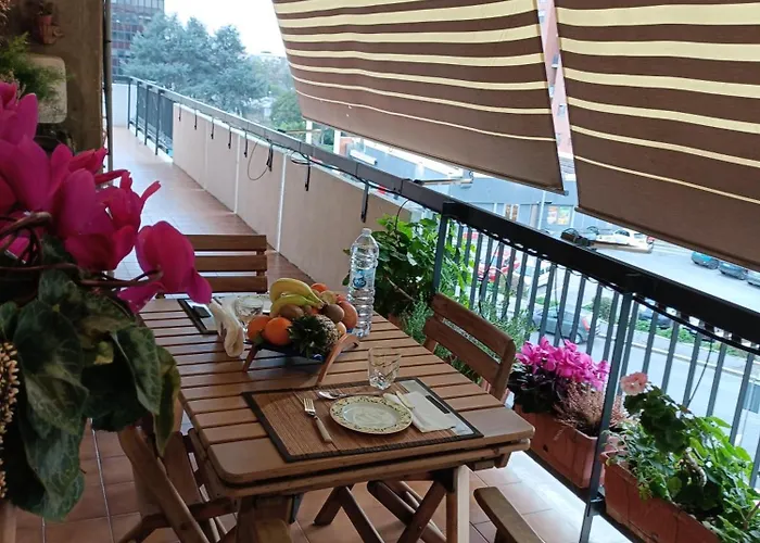 Domus Apartment *